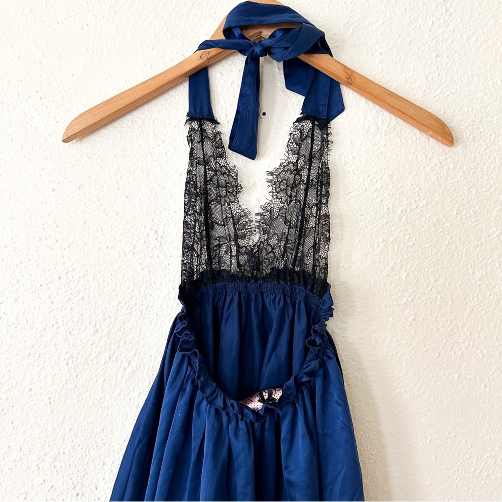 Victoria's Secret Womens Black Lace & Navy Satin Babydoll - Picture 8 of 8